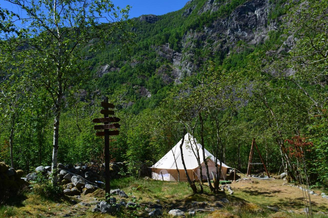 بيت شباب Hardanger Basecamp Osa المظهر الخارجي الصورة