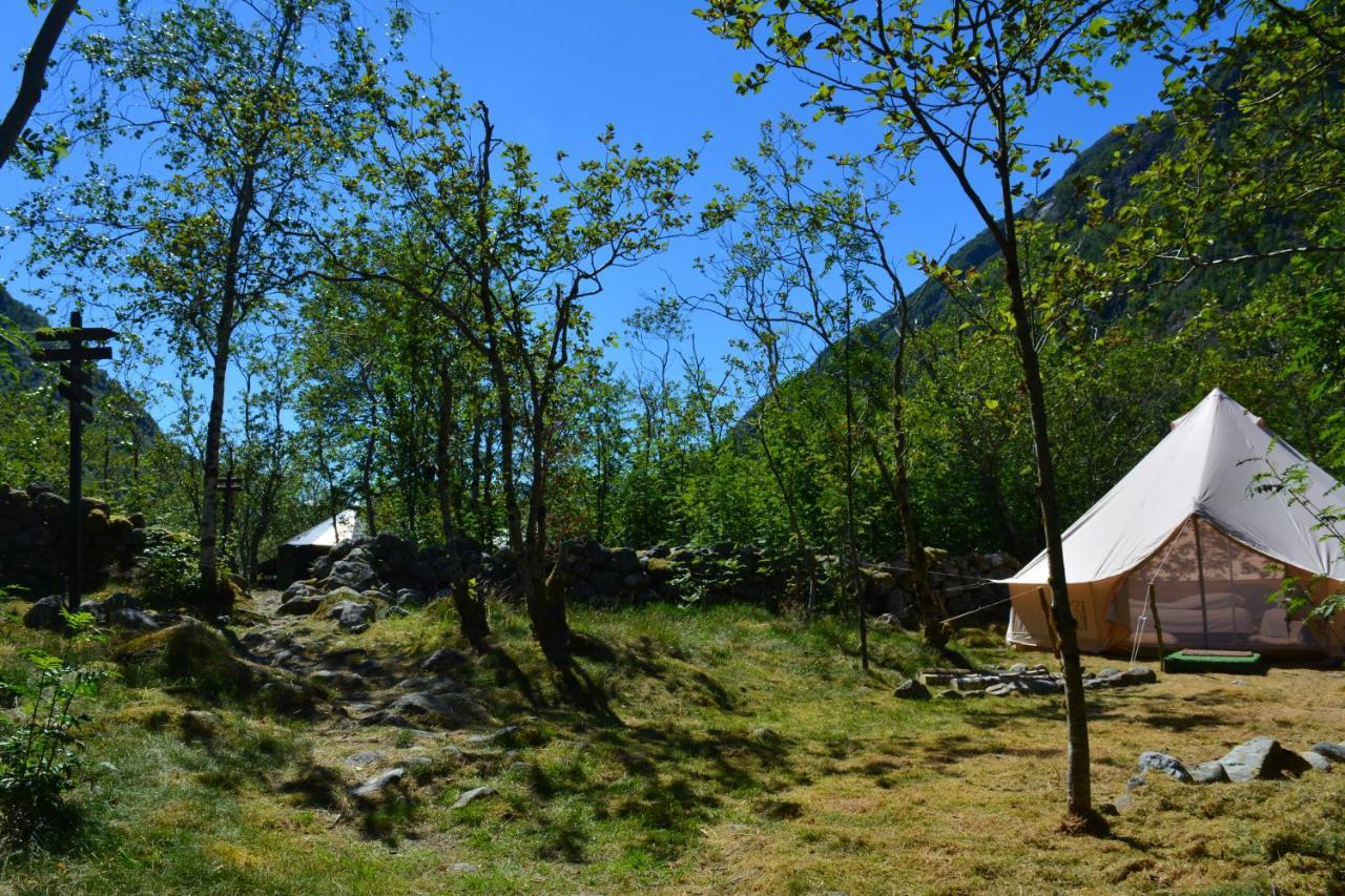 بيت شباب Hardanger Basecamp Osa المظهر الخارجي الصورة