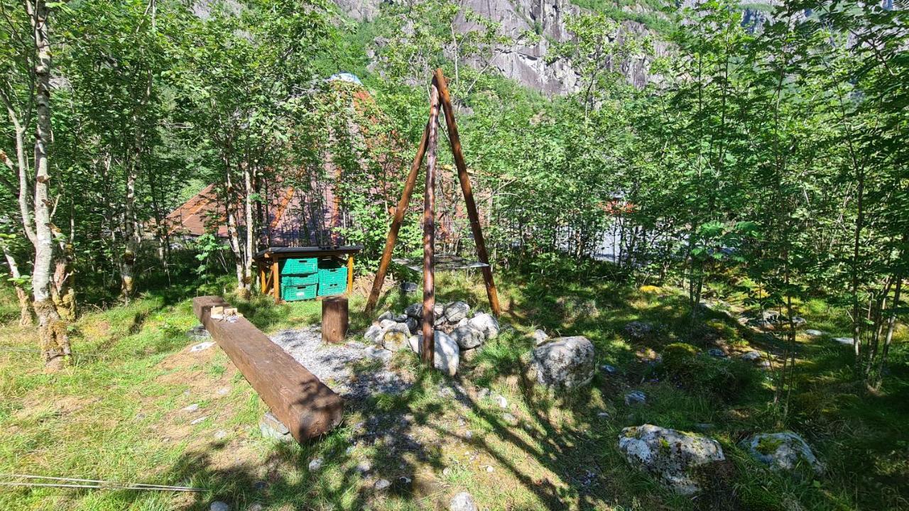 بيت شباب Hardanger Basecamp Osa المظهر الخارجي الصورة