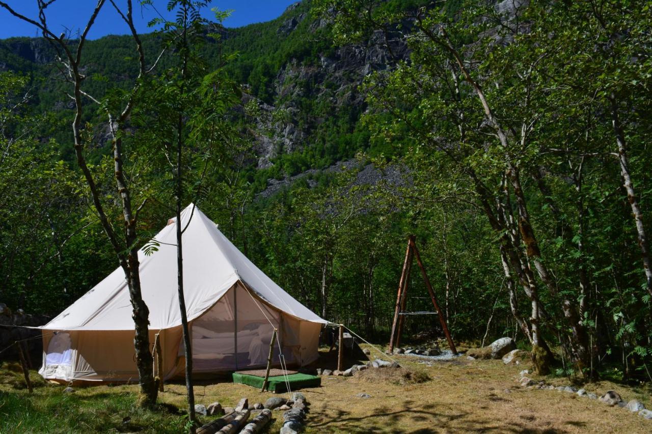بيت شباب Hardanger Basecamp Osa المظهر الخارجي الصورة